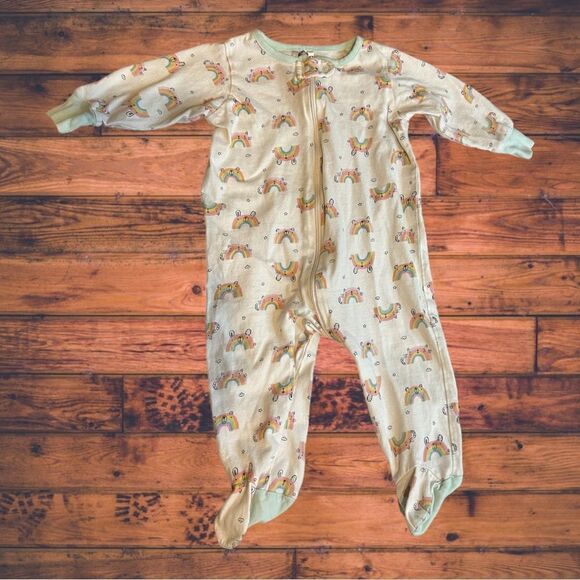 5 for $25🔥3-6M Girls Gerber White "Rainbow" Footsie Pajamas - Picture 1 of 5
